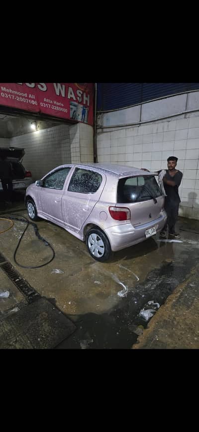 Toyota Vitz 2002