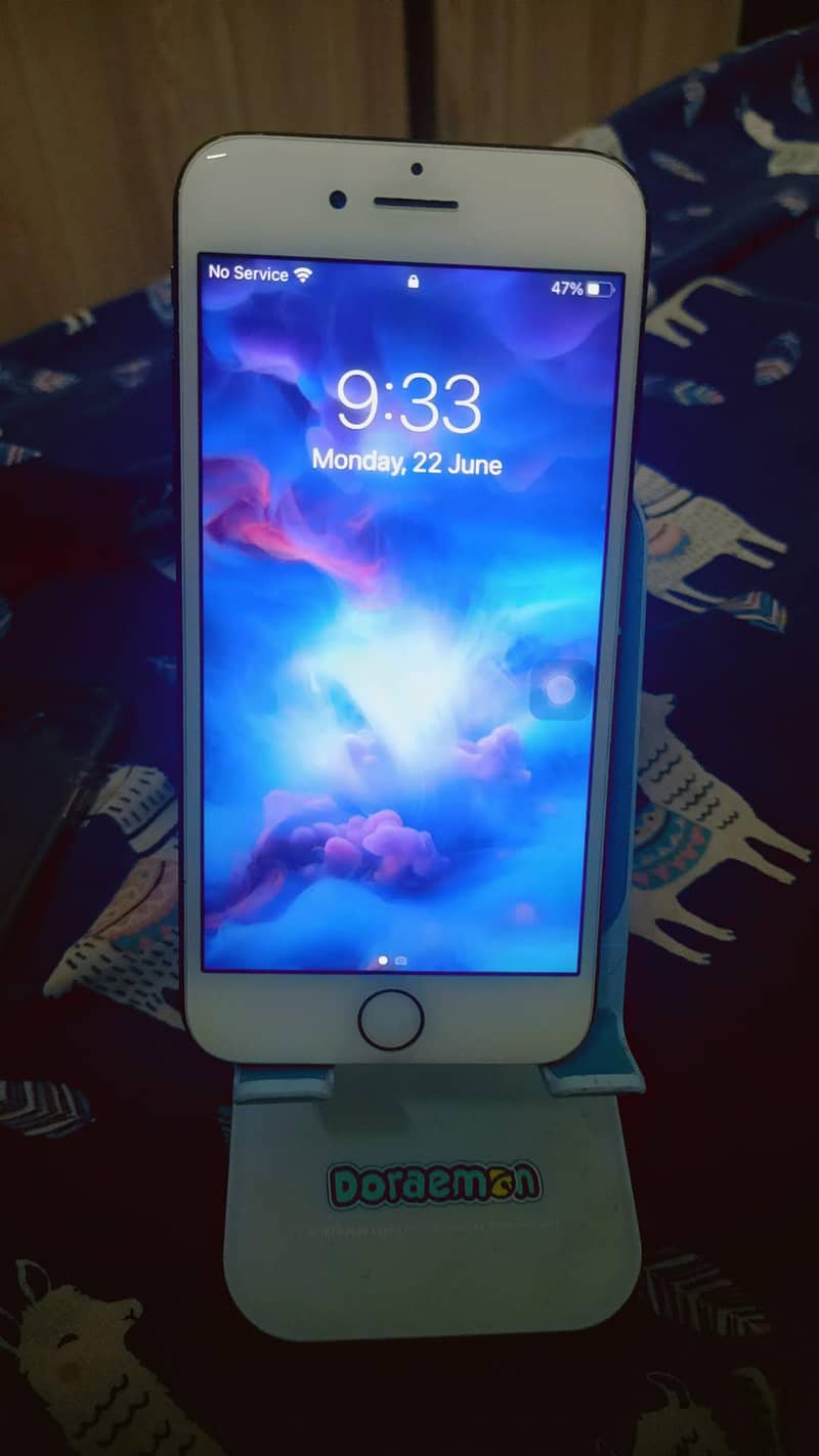 Apple iPhone 8 0