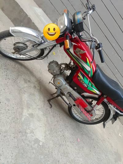 Honda 70 model 2022 Good condition Home Use