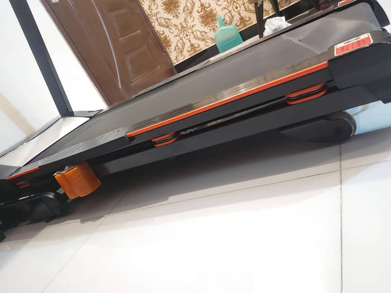 Treadmill 4