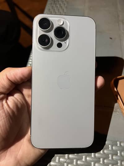 Apple iPhone 15 Pro Max