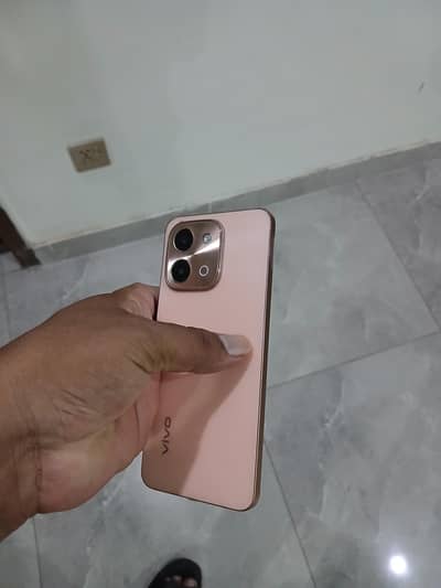 model Vivo y 28