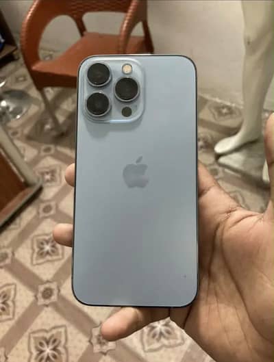Apple iPhone 13 Pro