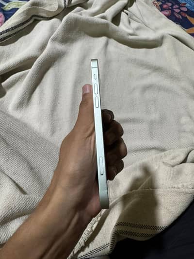 Apple iPhone 12 pta