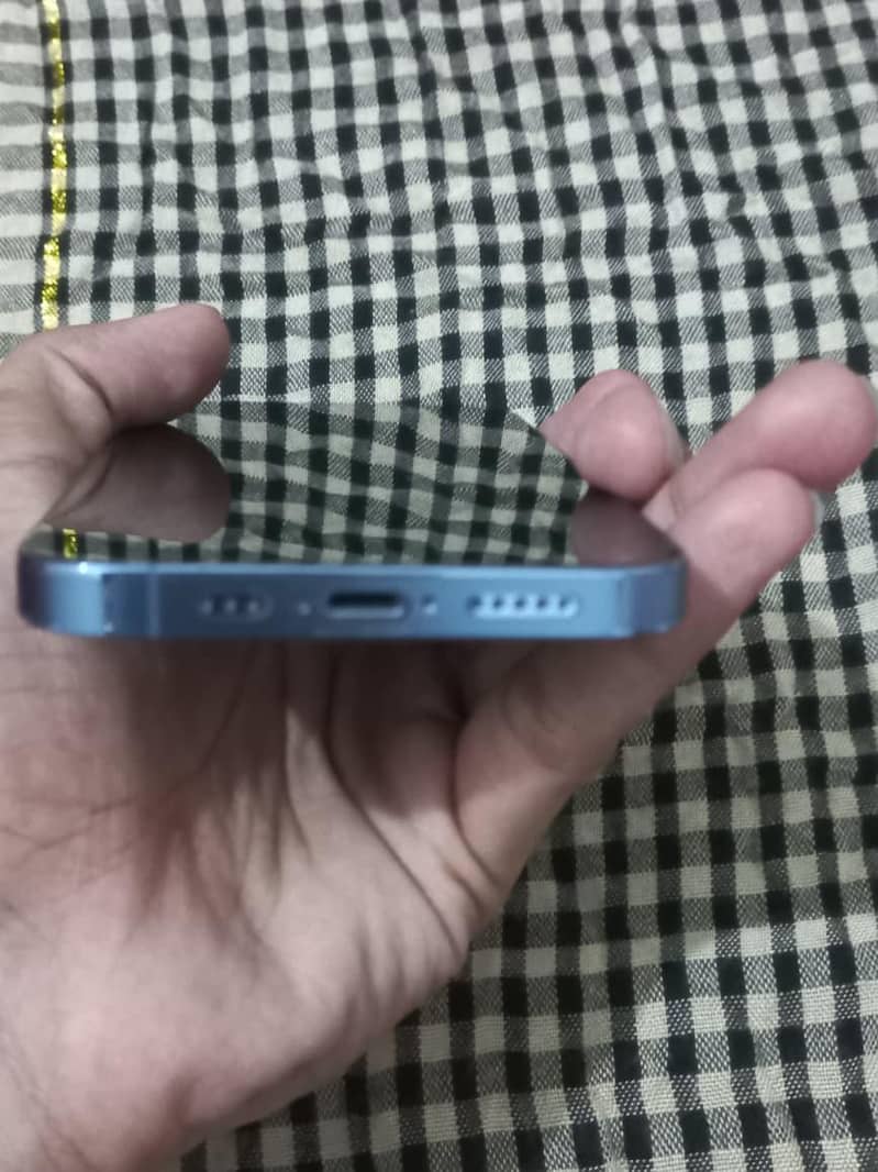 Apple iPhone 13 Pro 1