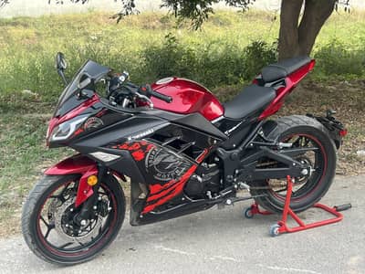 Kawasaki Ninja 250R Raplica || Like Brand New || Model 2025