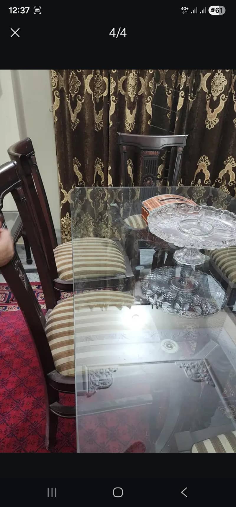 6 seater dining table 0