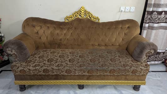 Luxury 7 Seater Sofa Set | Excellent Condition | Rs. 70,000