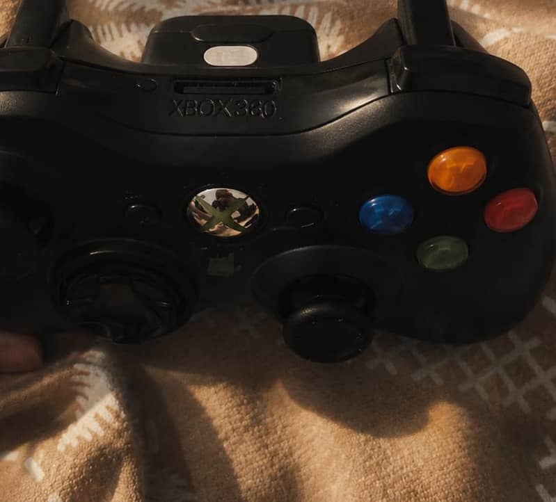  Xbox 360 Wireless Controller – Excellent Condition 1
