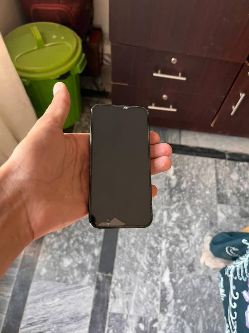 Apple iPhone 13 mini 2