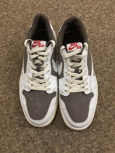 Nike Air Jordan 1 Low x Travis Scott