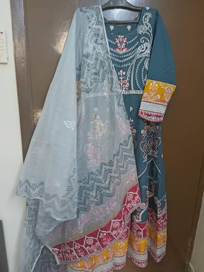 Erum khan 3 piece long maxi-Size Medium