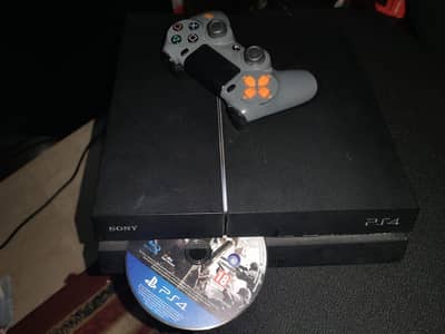 PS4 with COD controller and seige 6