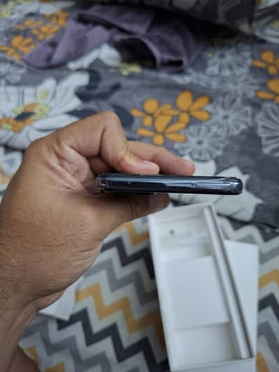 Samsung Mobile A52