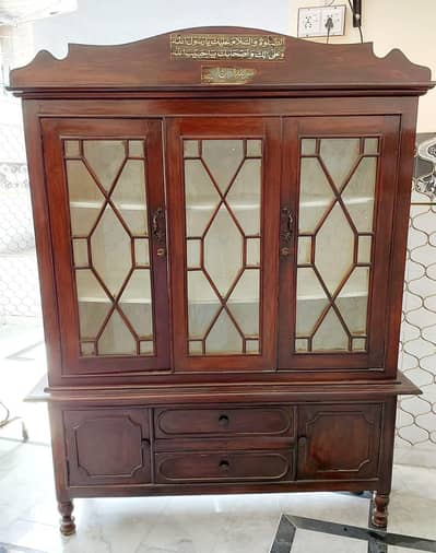 wooden Showcase