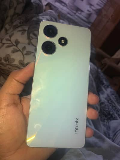 Infinix Hot 30