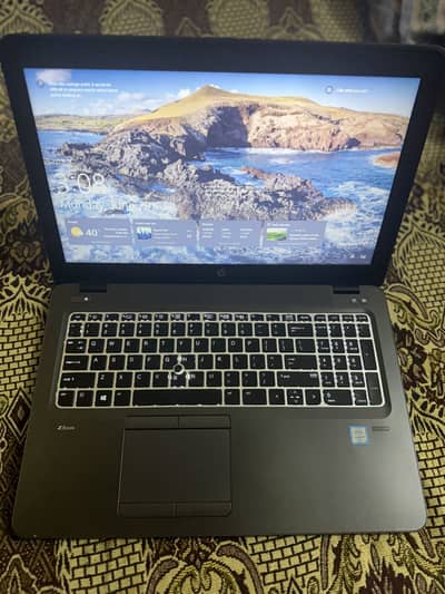 HP ZBook 15u G3 | Core i7 6th Gen | 8GB RAM | 256GB SSD