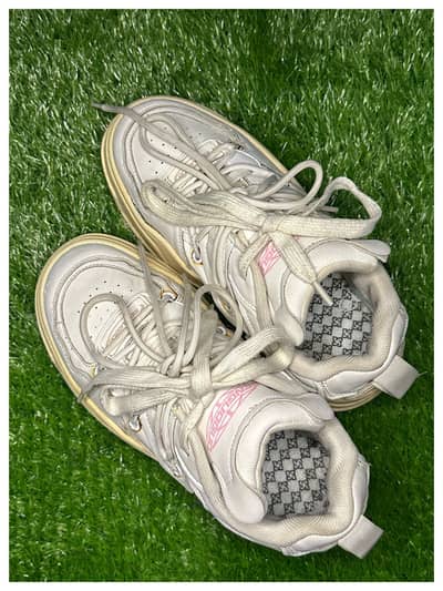 Senguoguo Branded Shoes