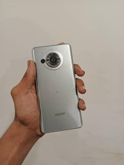 Sharp Aquos R7 PTA Approved | 12GB RAM 256GB | 10/10 Condition