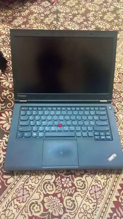 Lenovo Thinkpad Intel(R) Core(TM) i3-4000M CPU @. 2.40GHz