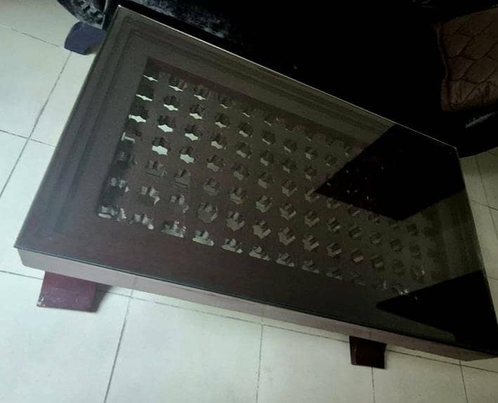 Medium coffee table 0