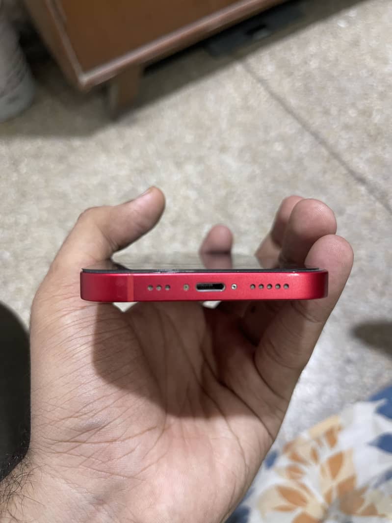 iPhone 14 5