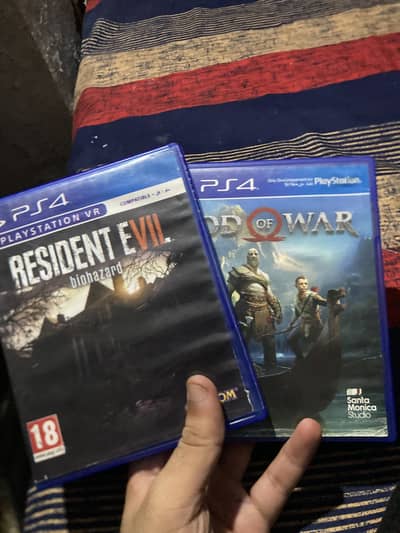 God of war 4,Resident evil 7 Ps4/ps5 playable CD games for sale