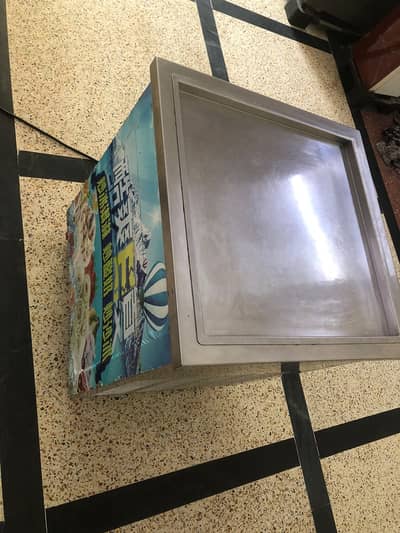 Tawa ice cream machine