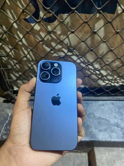 Apple iPhone 15 Pro