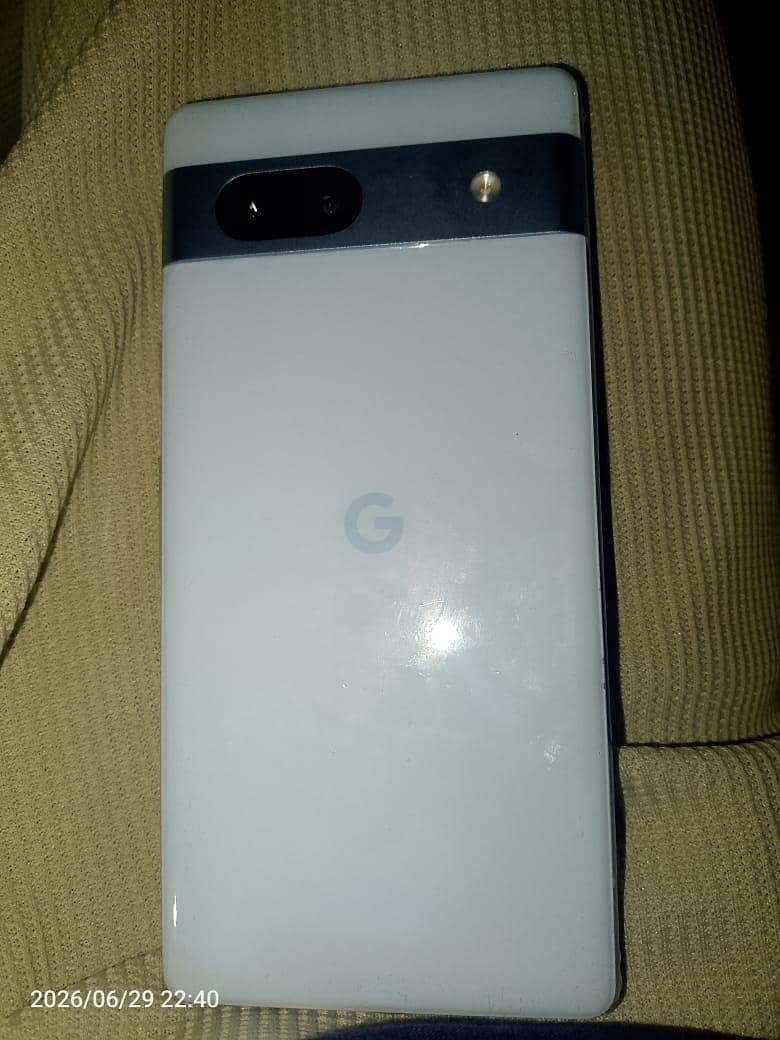 Google Pixel 7a 4