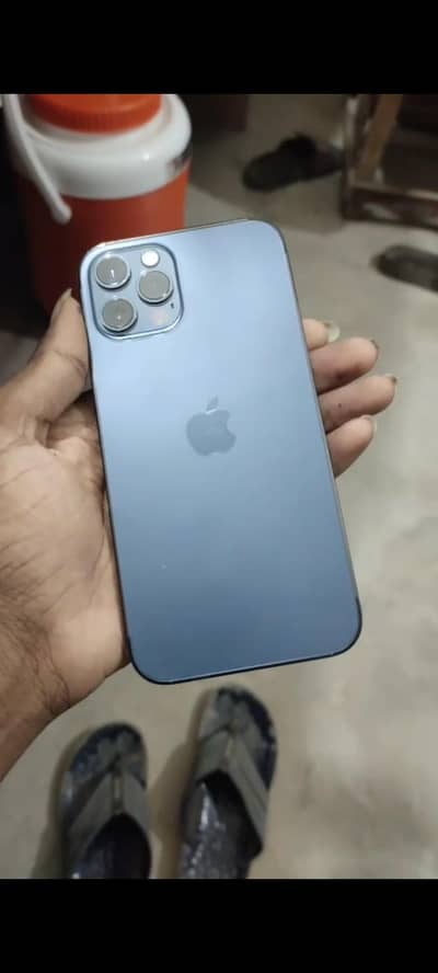 Apple iPhone 12 Pro