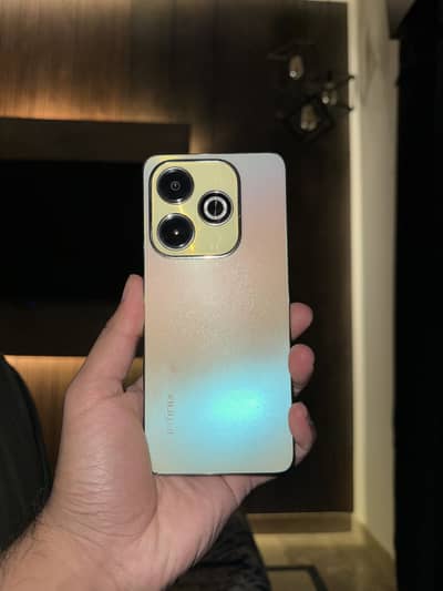 Infinix Hot 40i