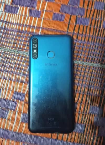 Infinix hot 8 lite 2/32 only set