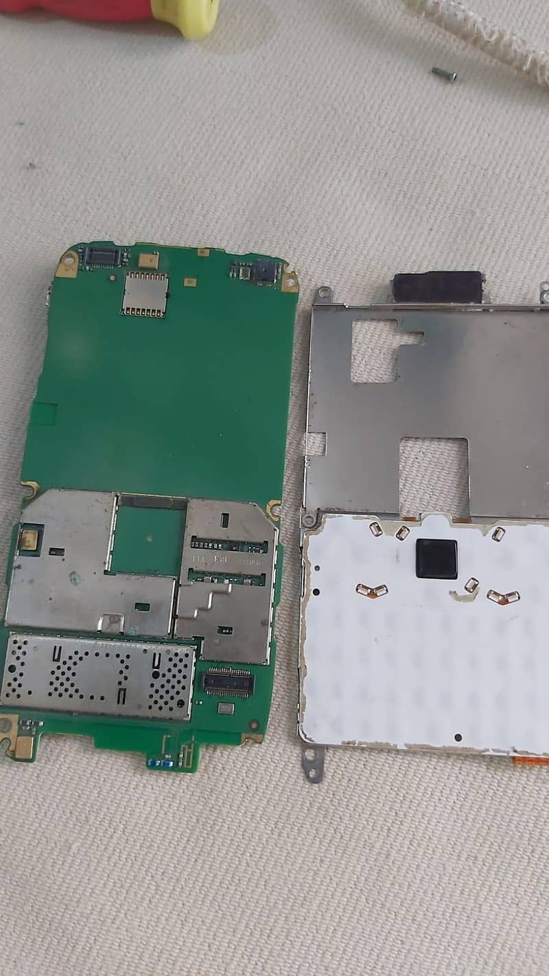 Nokia C3 & E72 Few Parts Original Available 1