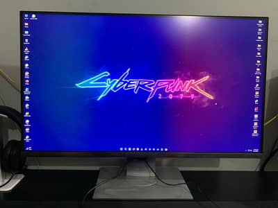 Samsung 32” inch 4K 60hz Borderless
