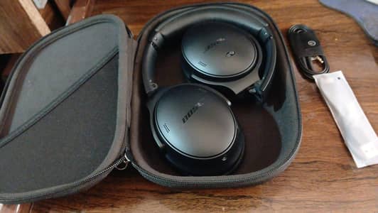 Bose QuiteComfort (QC)