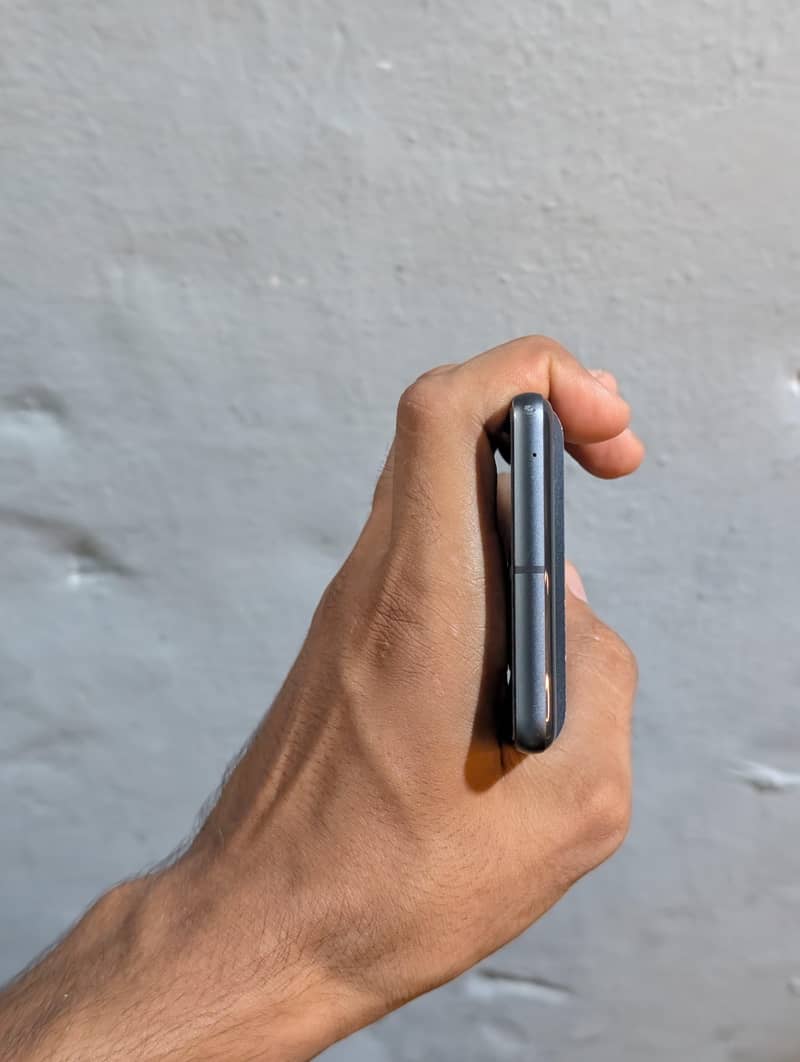 Google Pixel 7 3