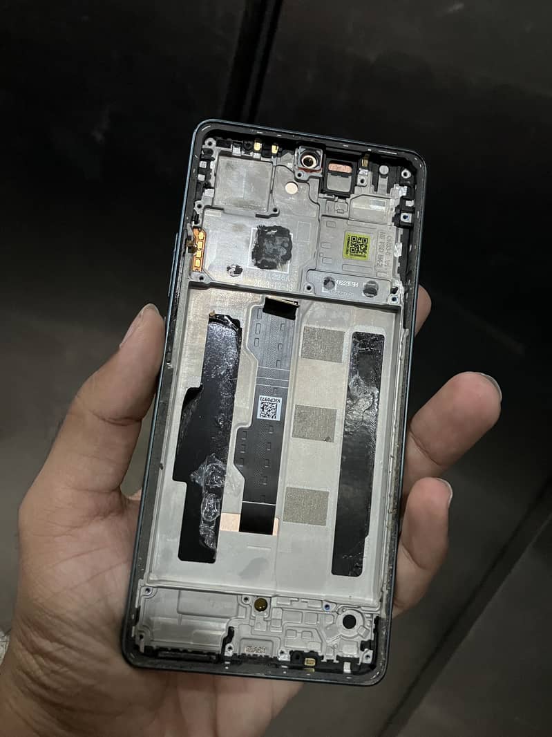 REDMI NOTE 13 pro 2