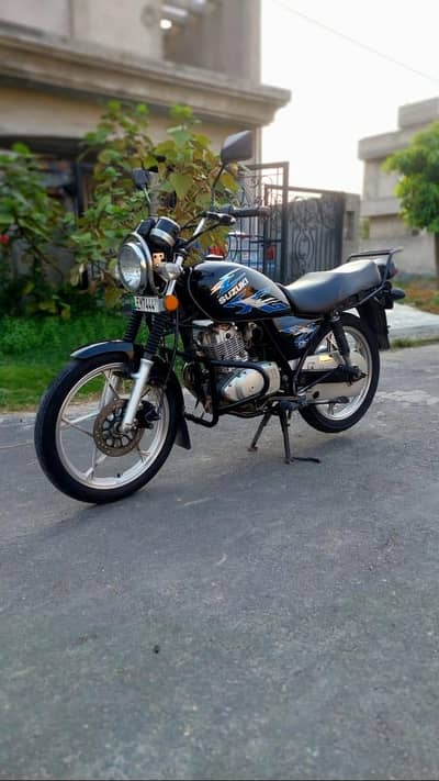 SUZUKI GS 150 SE