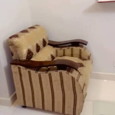 clean sofas