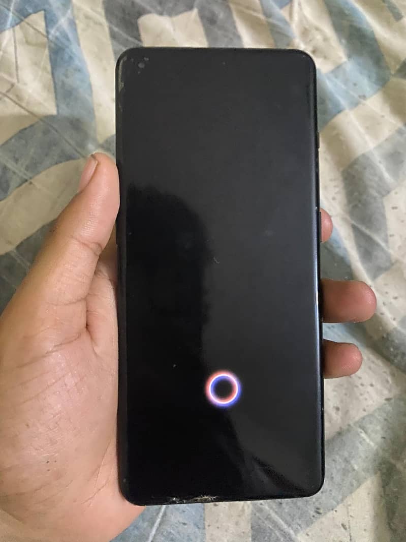 One Plus 10 Pro 1
