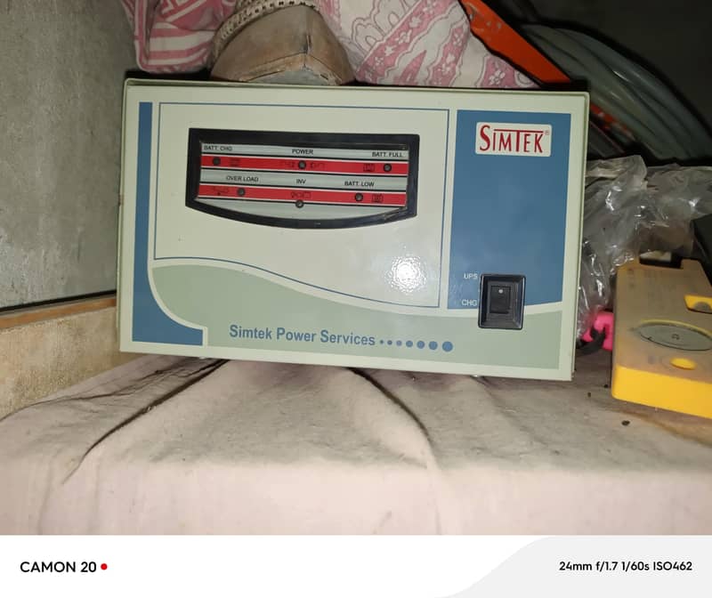 Simtek UPS 0