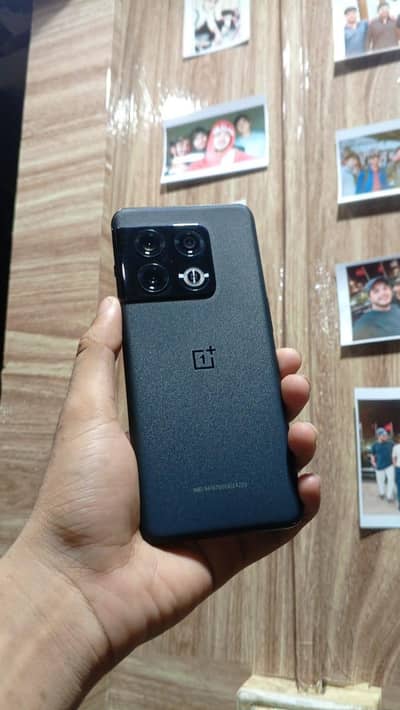 One Plus 10 Pro