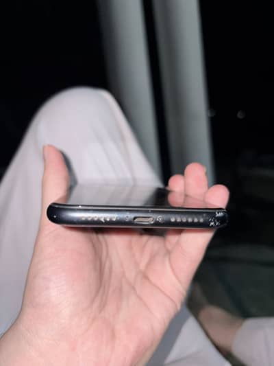 Apple iPhone XR