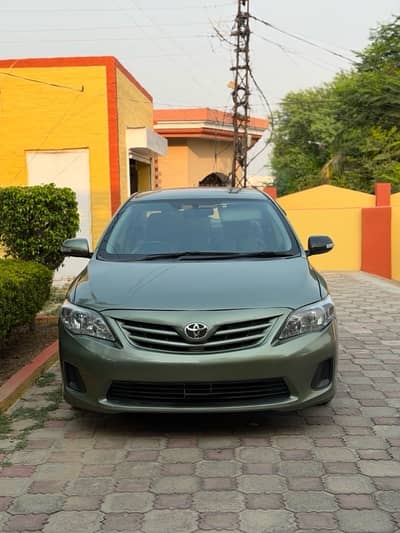 Toyota Corolla GLI 2011