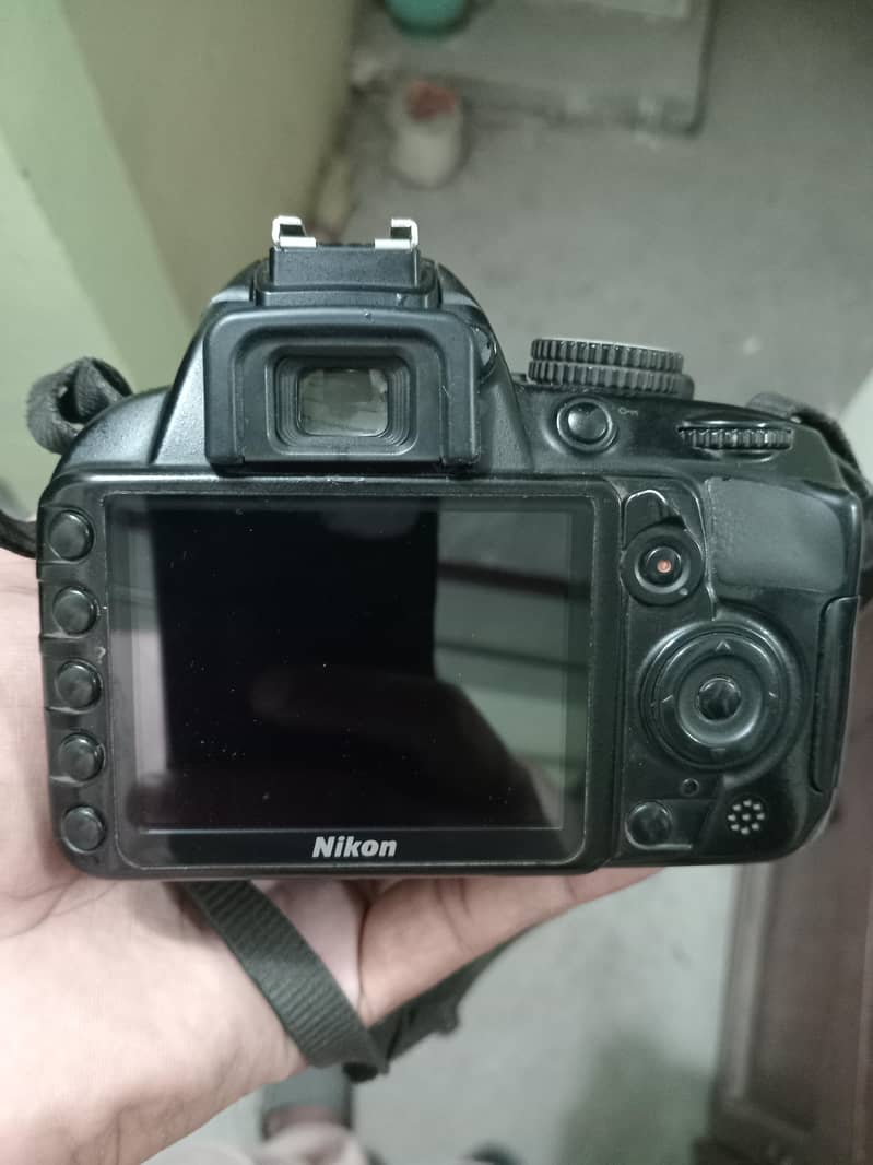 Nikon D3100 Camera 3