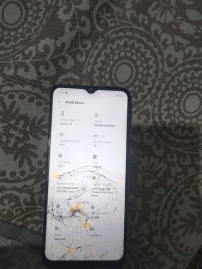 panel ok h bss panel ka glass break h