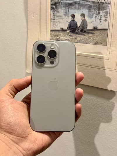 Apple iPhone 15 Pro