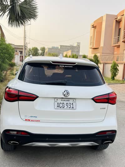 MG HS 2021