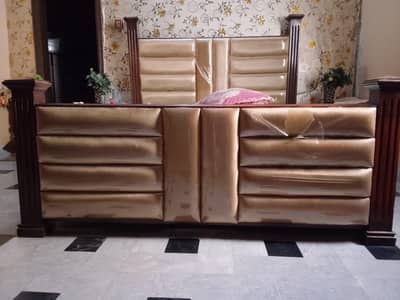 wooden bad completely foam work